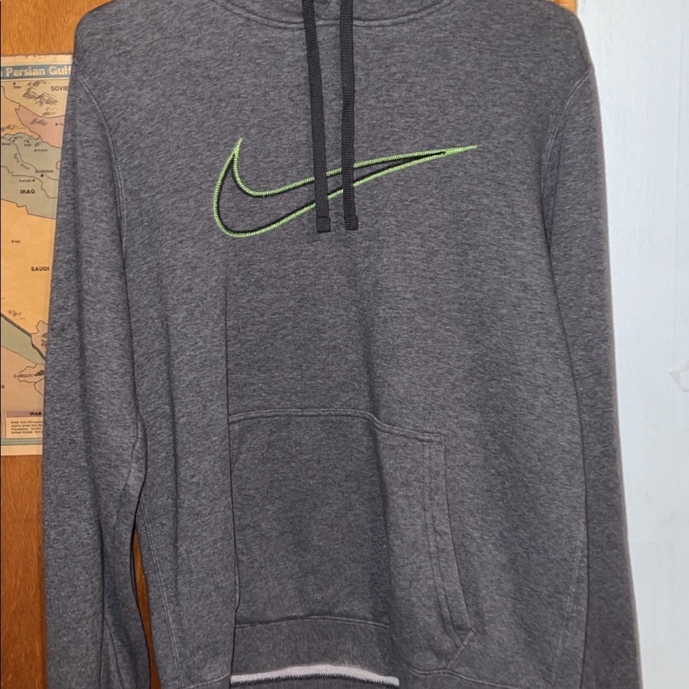 Nike hoodie size small
